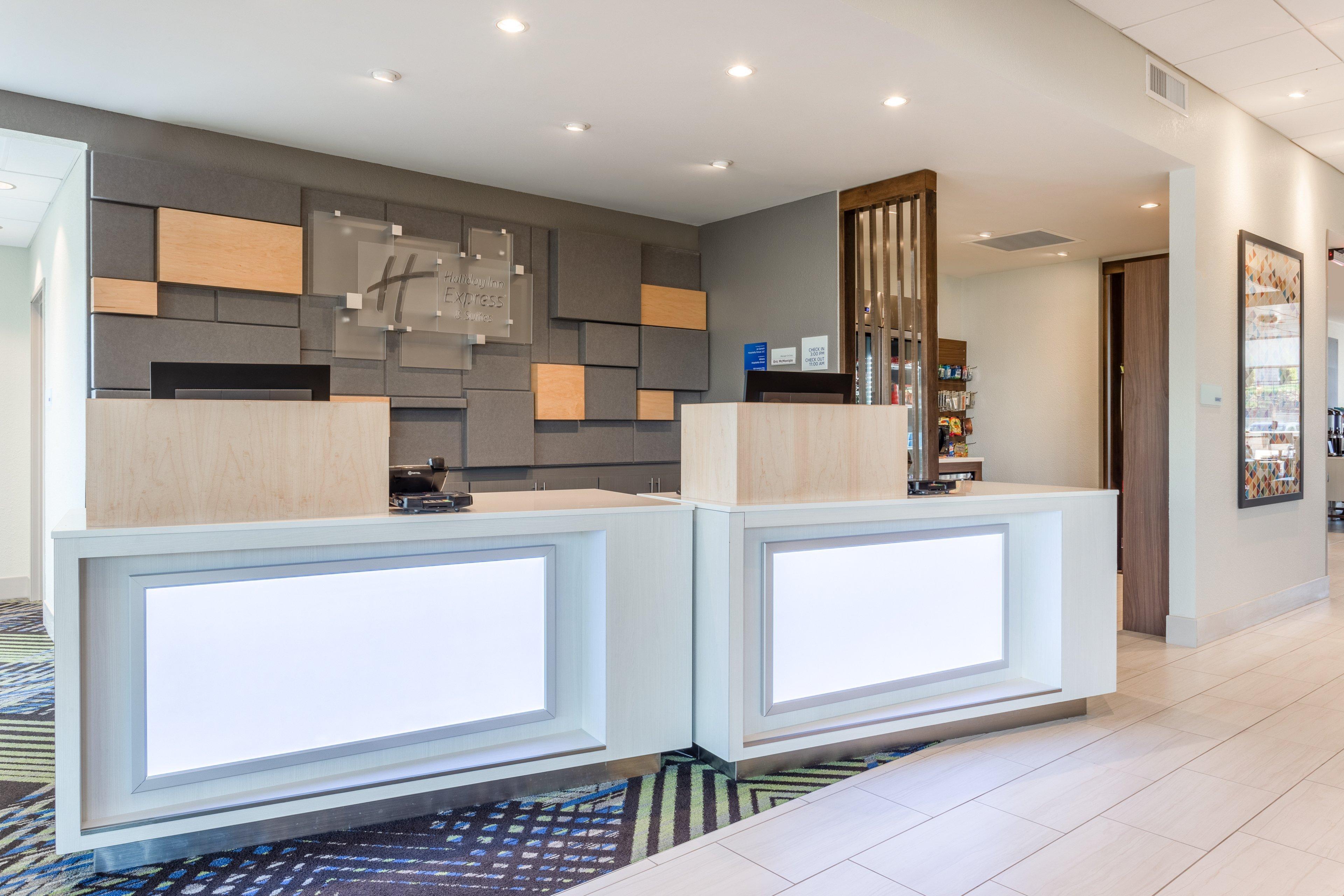 Holiday Inn Express & Suites - Florence - Cincinnati Airport By Ihg Exteriör bild