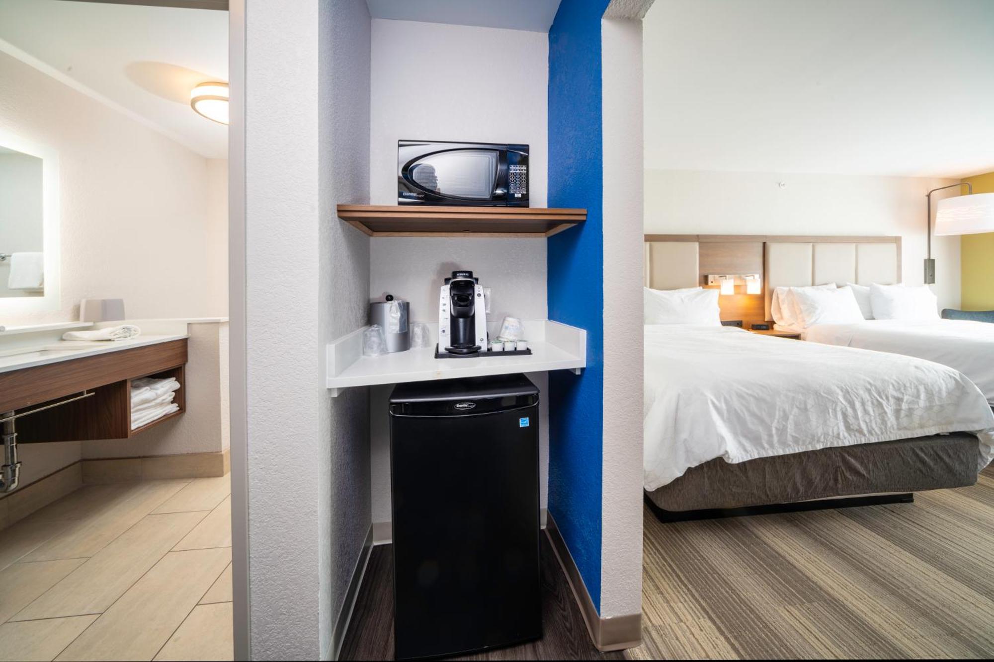 Holiday Inn Express & Suites - Florence - Cincinnati Airport By Ihg Exteriör bild