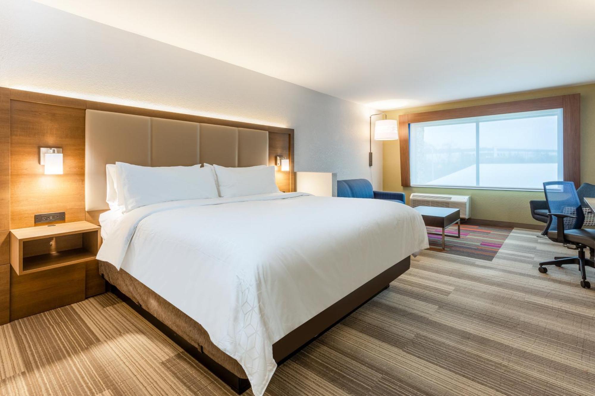 Holiday Inn Express & Suites - Florence - Cincinnati Airport By Ihg Exteriör bild