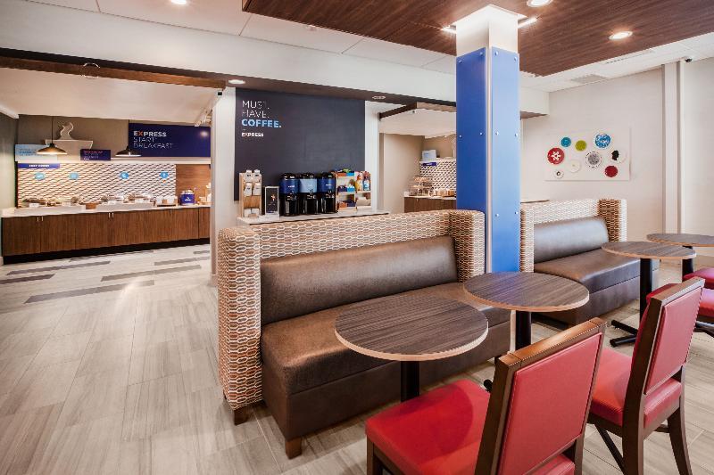 Holiday Inn Express & Suites - Florence - Cincinnati Airport By Ihg Exteriör bild